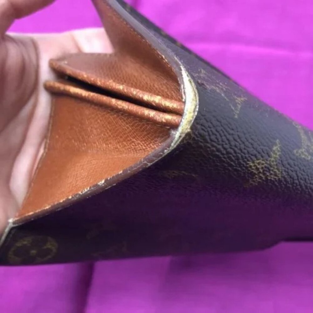 Authentic Louis Vuitton Wallet Monogram - Picture 2 of 9